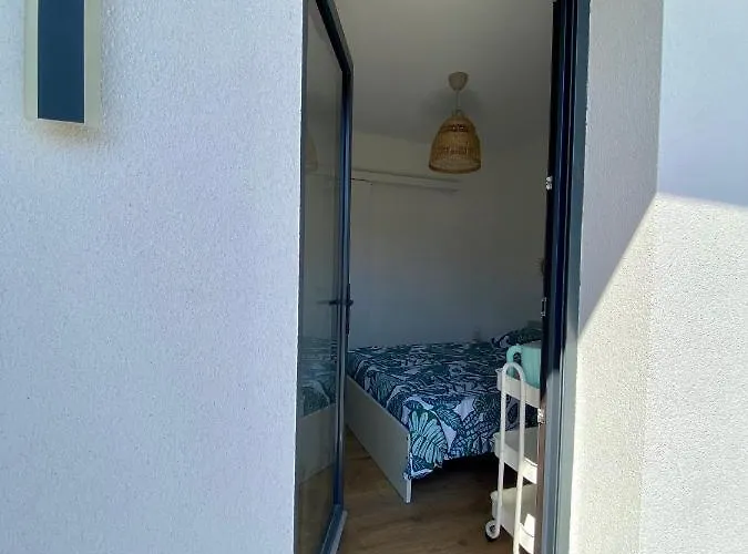 Privee Acces Piscine Konukevi