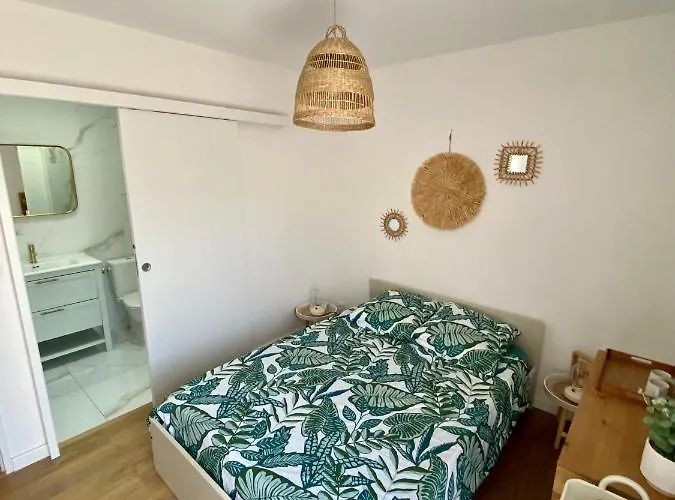 Privee Acces Piscine 3*