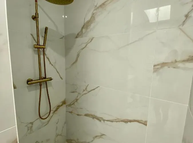 Privee Acces Piscine 3*